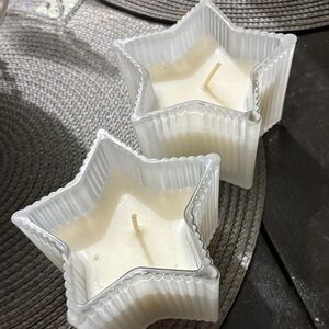 Star-Shaped White Candles